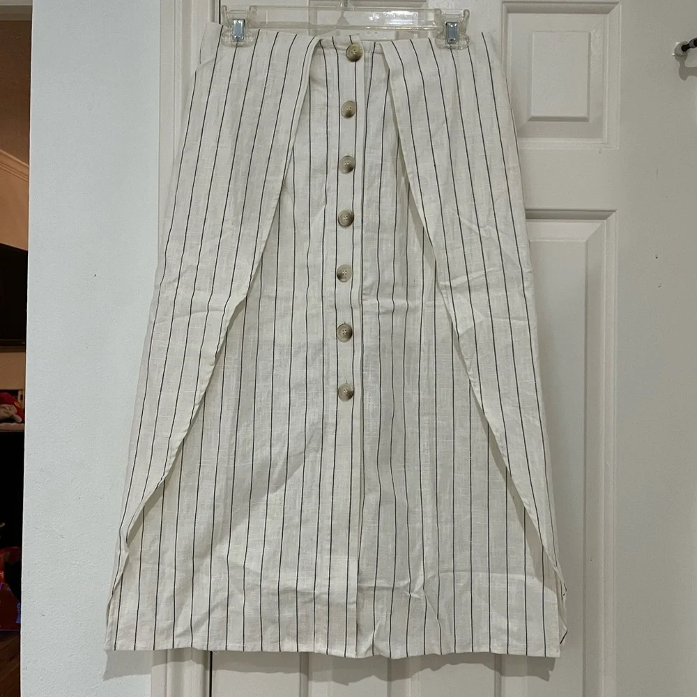 NWT Lost + Wonder Linen and Cotton Stripe Skirt size small - Picture 2 of 10